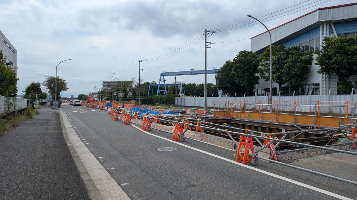 目黒交番前交差点のP3橋脚予定地